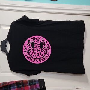 Hand Crafted Graphic Leopard Sideways XL Unisex Crewneck Short Sleeve Tee